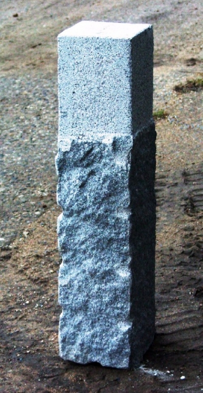 Žulový mezník